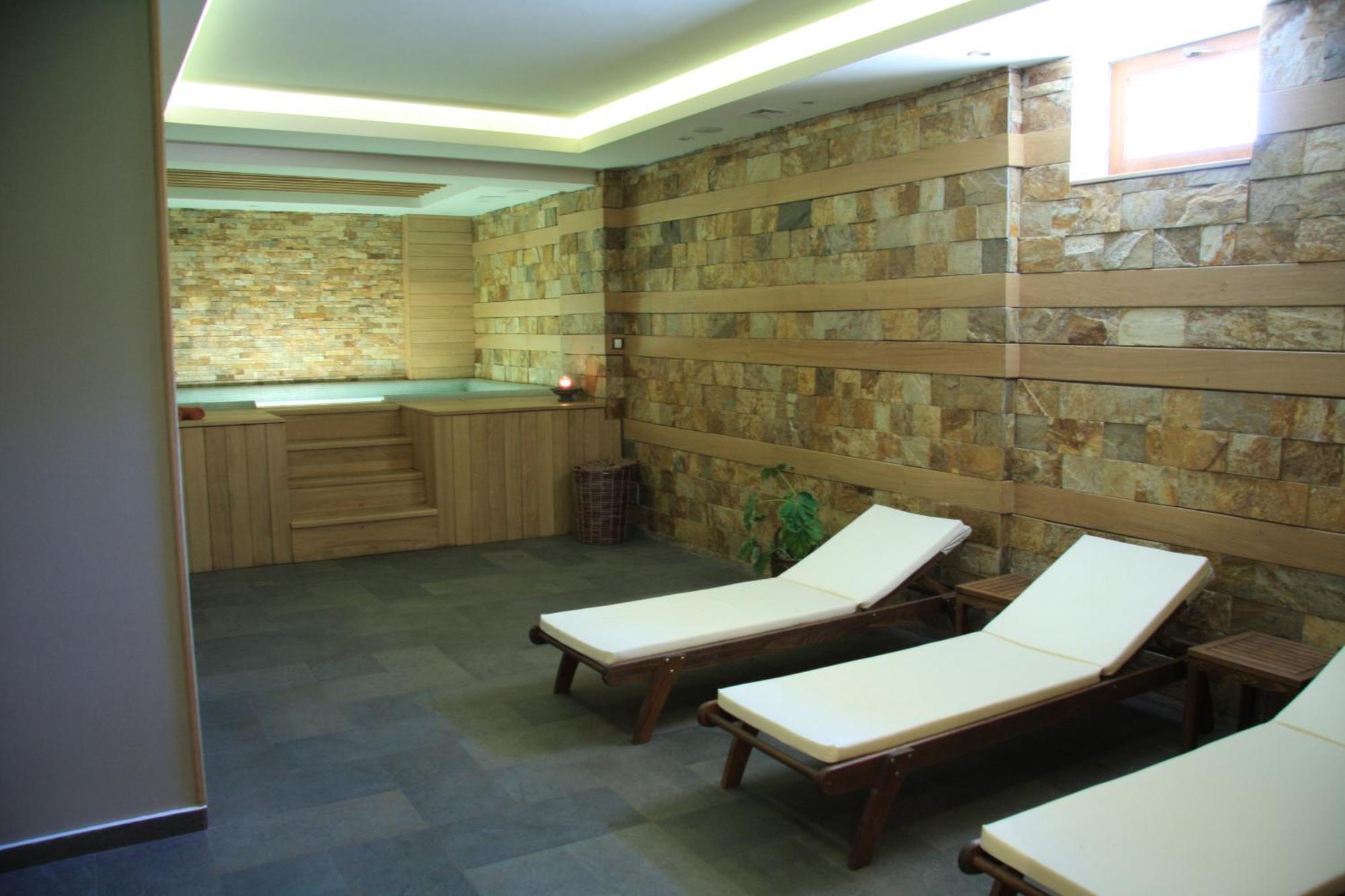 Hotel Delta Ognyanovo  Buitenkant foto
